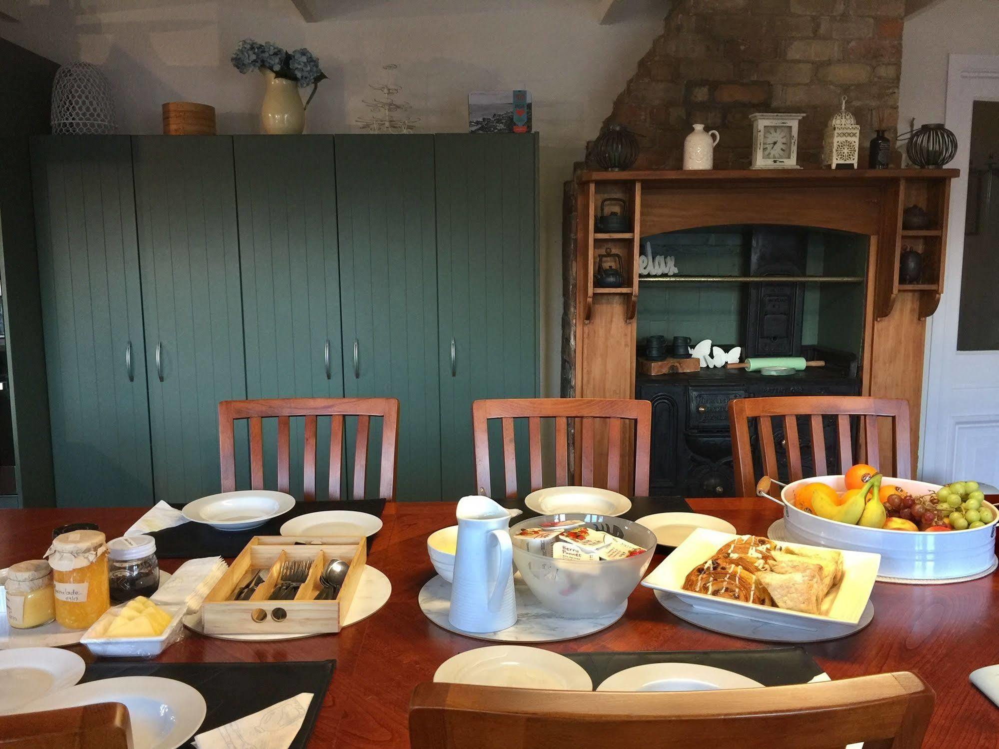 เชลซีเฮาส์ เบดแอนด์เบรคฟาสต์ Bed & Breakfast วานกาไร ภายนอก รูปภาพ